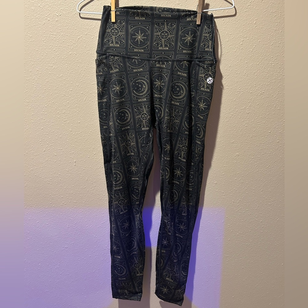 NWOT Dixxon Classic Card Leggings‎